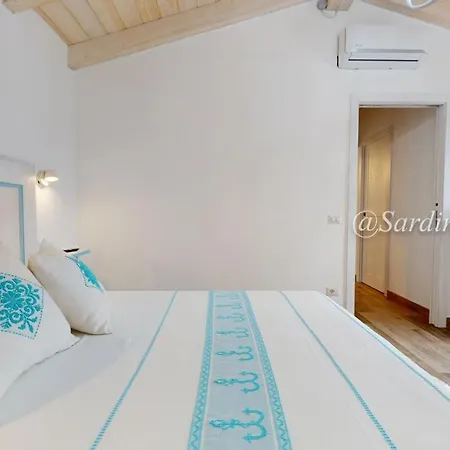 Light Blue - Holiday home